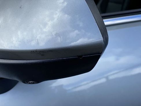Used 2024 Chevrolet Equinox EV LT AWD/4WD image 38