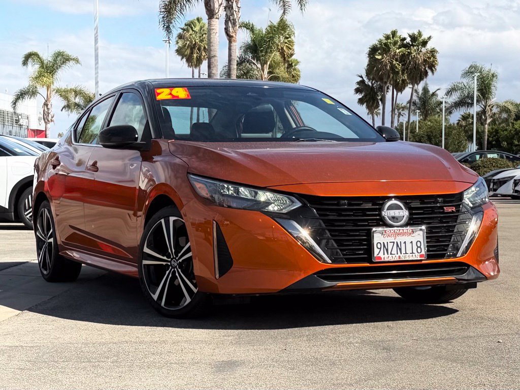 Certified 2024 Nissan Sentra SR FWD image 2