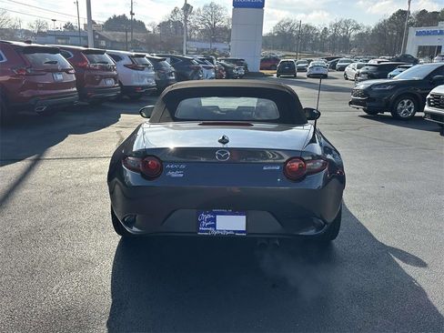 Used 2016 MAZDA MX-5 Miata Grand Touring image 22