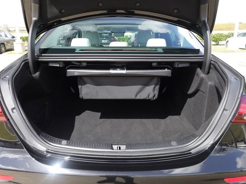 Certified 2022 Mercedes-Benz E 350 Sedan image 32
