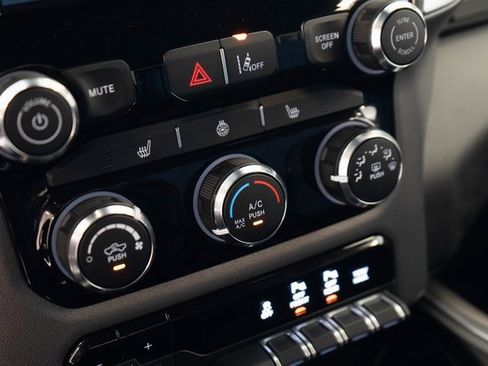 Used 2025 RAM 1500 Big Horn image 24