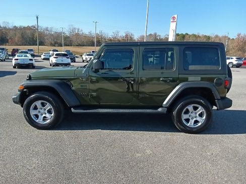 Used 2022 Jeep Wrangler Unlimited Sport image 6