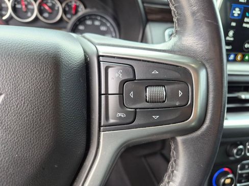Used 2021 Chevrolet Tahoe Z71 w/ Rear Media and Nav Package AWD/4WD image 18