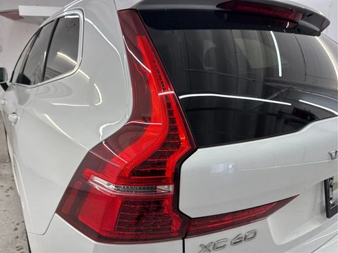 Used 2020 Volvo XC60 T6 Momentum AWD/4WD image 33