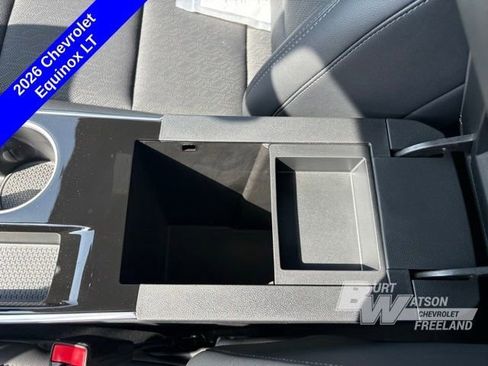 New 2026 Chevrolet Equinox LT w/ Convenience Package II FWD image 22