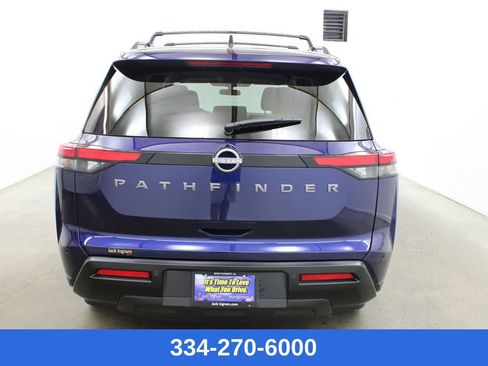 New 2026 Nissan Pathfinder SV image 3