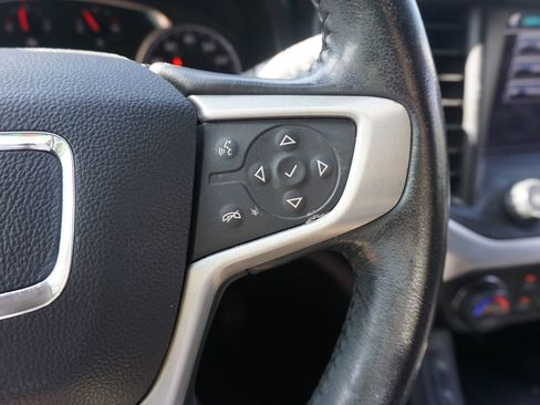 Used 2019 GMC Acadia SLT image 8