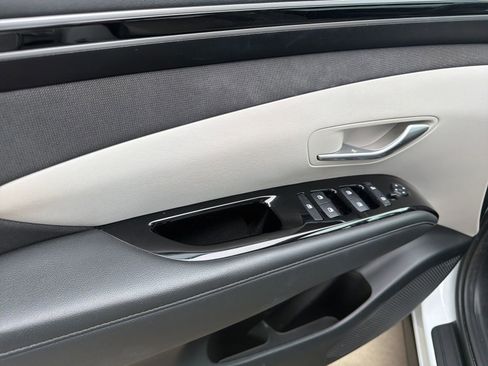 Used 2022 Hyundai Tucson Limited FWD image 19