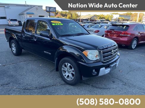 Used 2011 Suzuki Equator Sport image 1