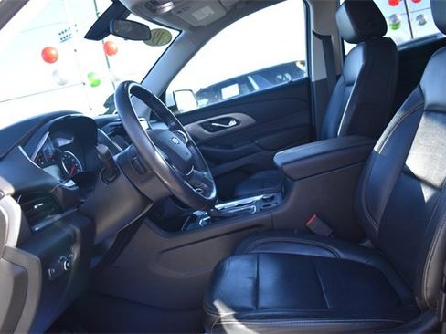 Certified 2019 Chevrolet Traverse LT image 25
