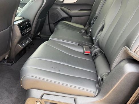 Used 2024 Acura MDX FWD w/ Technology Package image 9