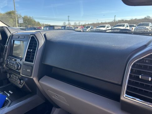 Used 2016 Ford F150 XLT w/ Equipment Group 301A Mid image 44