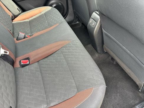 Used 2022 Nissan Kicks SR FWD image 32