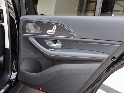 Certified 2024 Mercedes-Benz GLS 450 4MATIC image 26