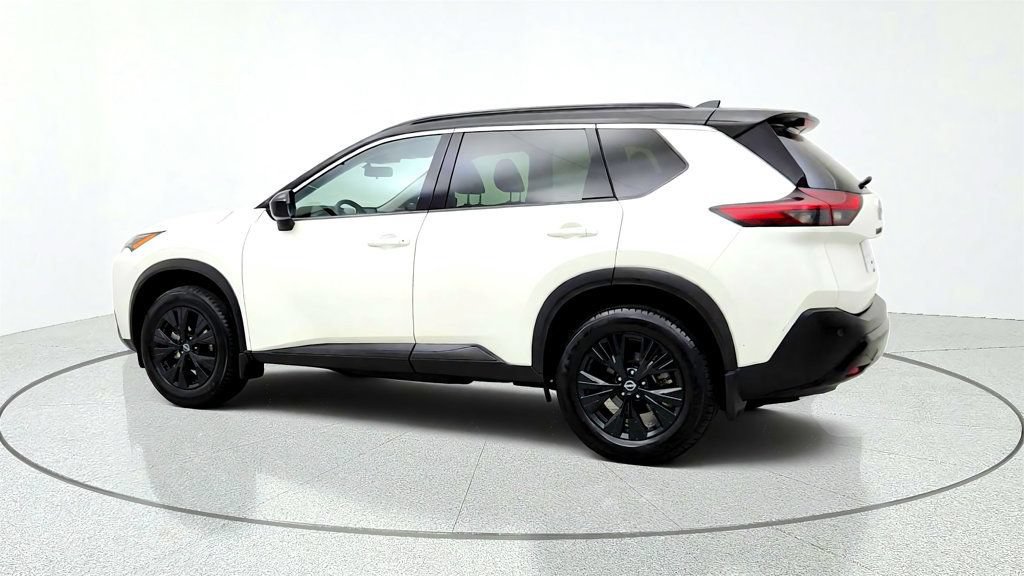 Used 2023 Nissan Rogue SV w/ SV Premium B Package FWD image 7