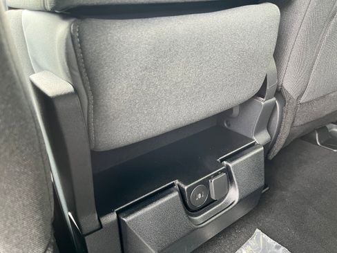 New 2026 Ford F350 XLT w/ XLT Premium Package AWD/4WD image 12
