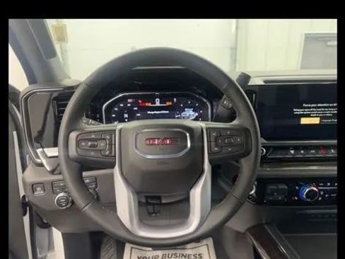 Used 2024 GMC Sierra 2500 SLE w/ SLE Convenience Package image 6