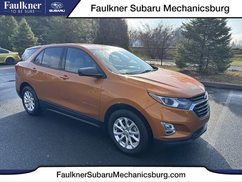 Used 2019 Chevrolet Equinox LS w/ LS Convenience Package image 1