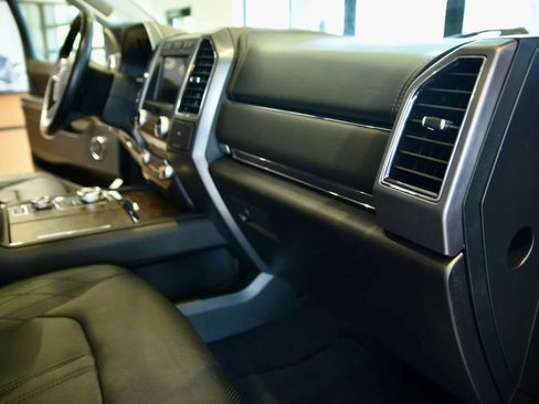 Used 2020 Ford Expedition Platinum AWD/4WD image 34