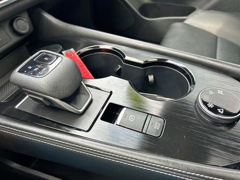 Used 2022 Nissan Rogue SL w/ SL Premium Package image 33