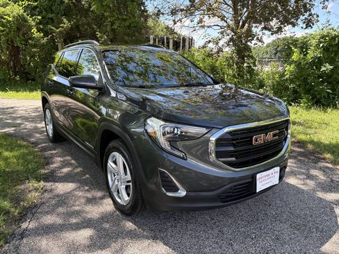 Used 2019 GMC Terrain SLE w/ Infotainment Package I AWD/4WD image 7