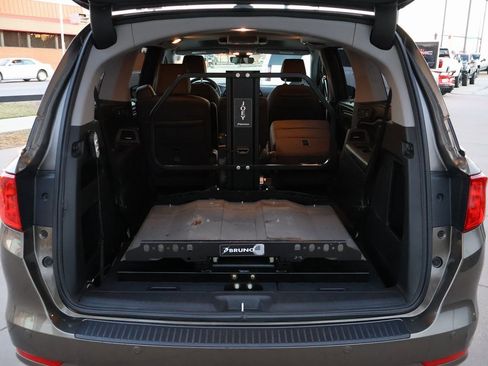 Used 2022 Honda Odyssey Touring image 18