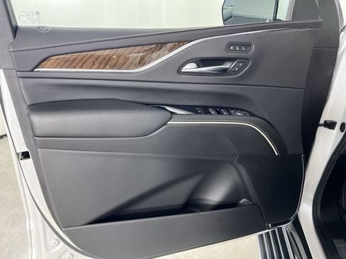 Certified 2024 Cadillac Escalade Sport Platinum AWD/4WD image 23