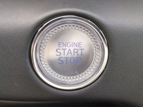 Certified 2025 Genesis GV80 2.5T Select image 27