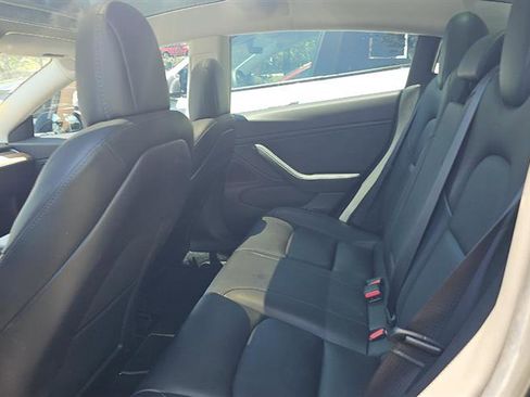 Used 2019 Tesla Model 3 Long Range RWD image 8