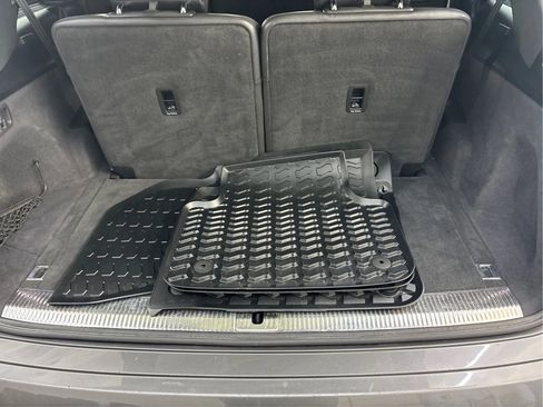 Used 2018 Audi Q7 3.0T Premium Plus w/ Premium Plus Package image 16