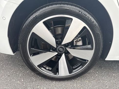 Used 2025 Audi A5 2.0T Premium w/ Convenience Package AWD/4WD image 10