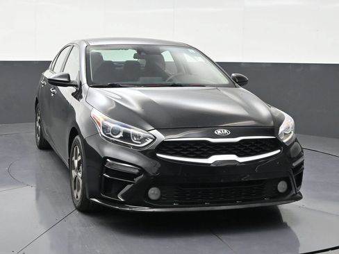 Used 2020 Kia Forte LXS FWD image 7