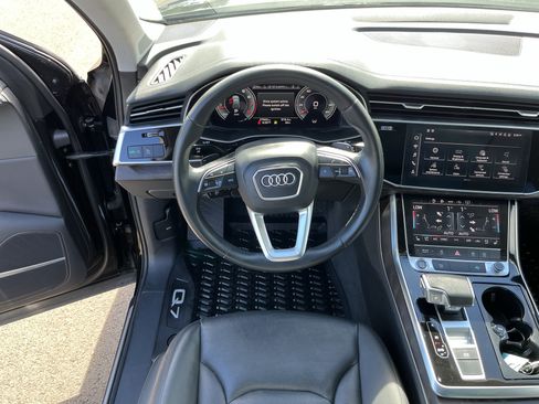 Used 2023 Audi Q7 3.0T Premium Plus w/ Premium Plus Package AWD/4WD image 12