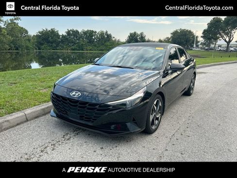 Used 2023 Hyundai Elantra SEL w/ Convenience Package FWD image 1
