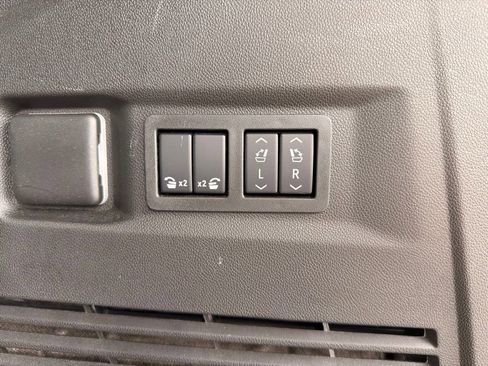 Used 2025 Chevrolet Tahoe RST w/ RST Capability Package image 40