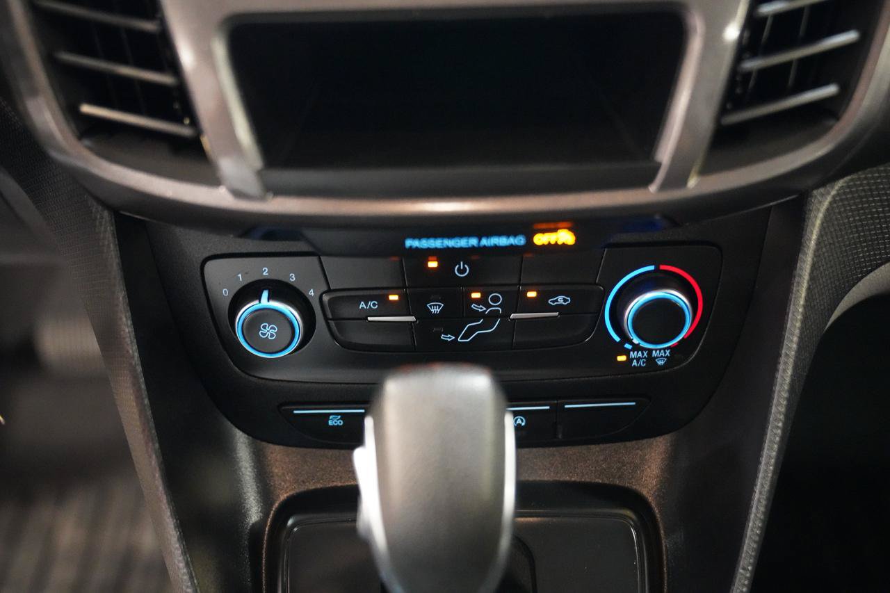 Used 2022 Ford Transit Connect XL FWD image 30