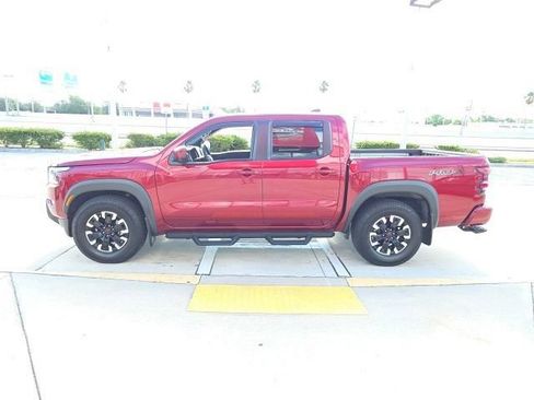 Used 2022 Nissan Frontier Pro-X RWD image 8