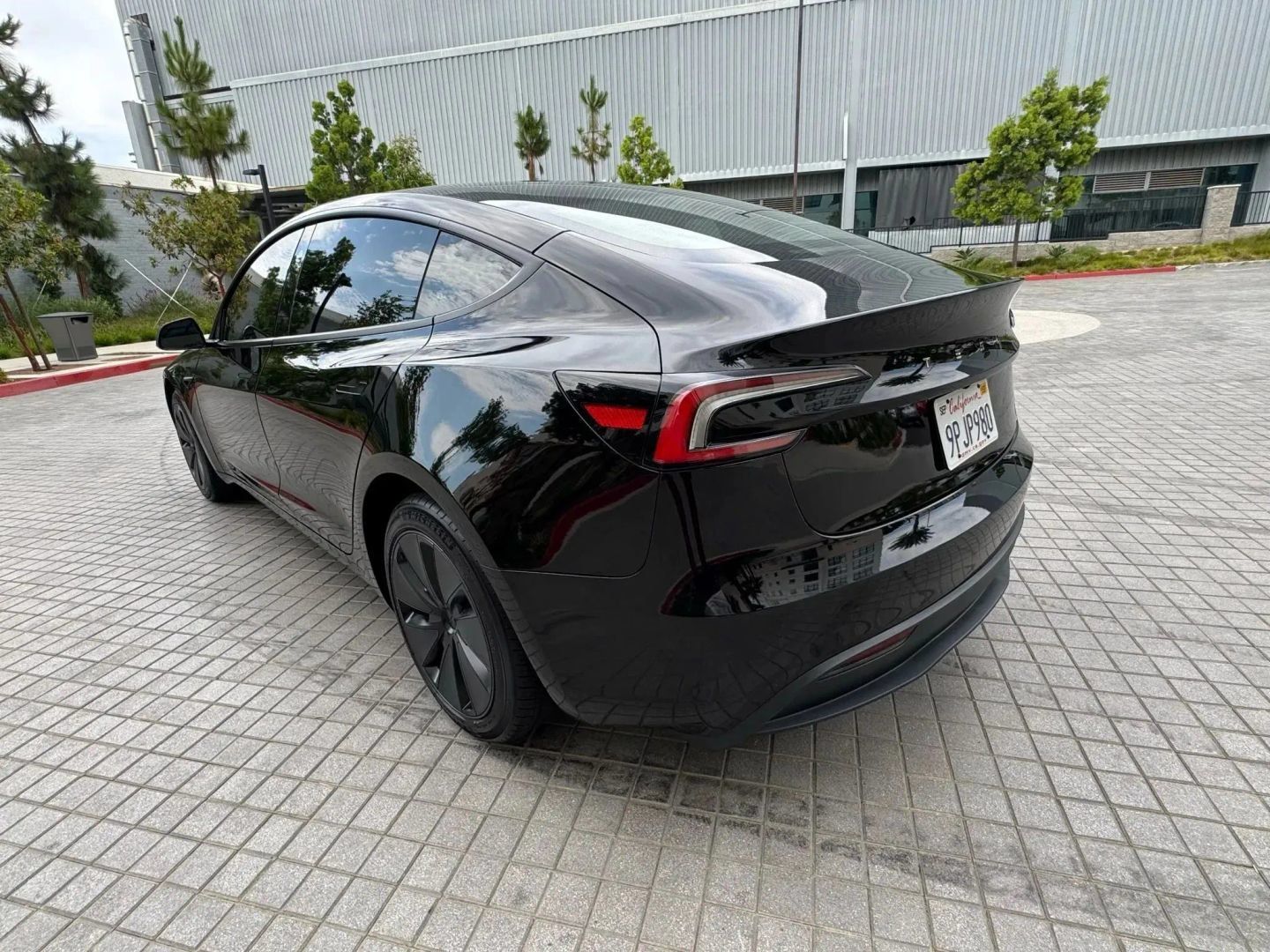 Used 2025 Tesla Model 3 Long Range RWD image 6