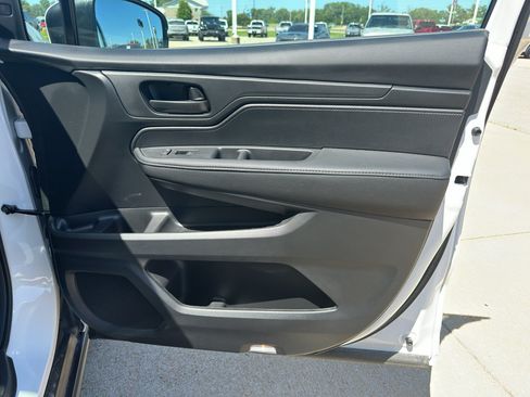 Used 2025 Honda Odyssey EX-L image 31