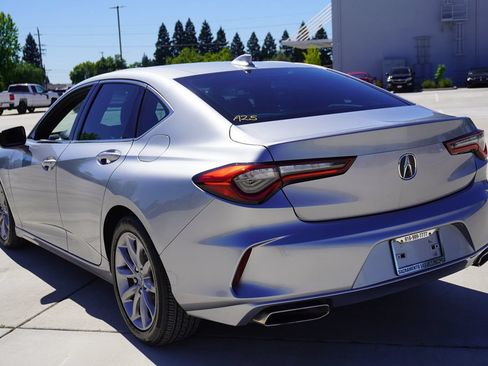 Used 2023 Acura TLX FWD image 11