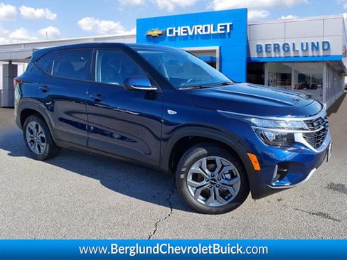 Used 2026 Kia Seltos LX FWD image 1