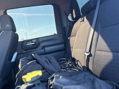 Used 2023 Chevrolet Silverado 2500 LT image 11