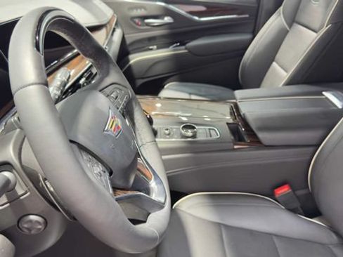 Used 2023 Cadillac Escalade ESV Premium Luxury w/ Performance Package RWD image 22