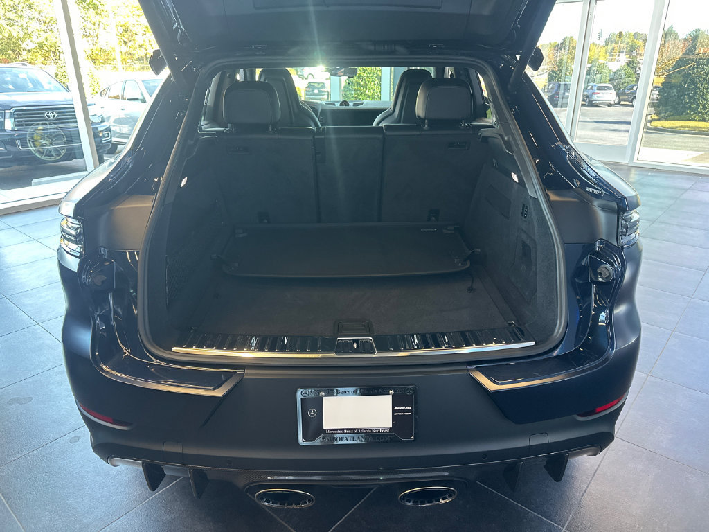 Used 2024 Porsche Cayenne Turbo GT AWD/4WD image 16