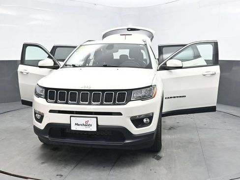 Used 2020 Jeep Compass Latitude w/ Popular Equipment Group AWD/4WD image 45