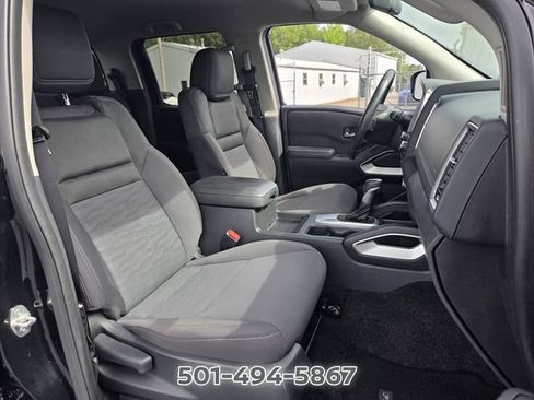 Used 2023 Nissan Frontier SV w/ SV Convenience Package RWD image 17