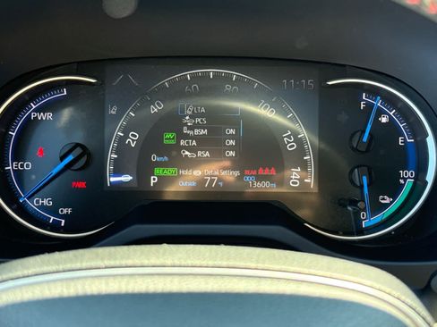Used 2023 Toyota RAV4 SE w/ Weather & Moonroof Package AWD/4WD image 13
