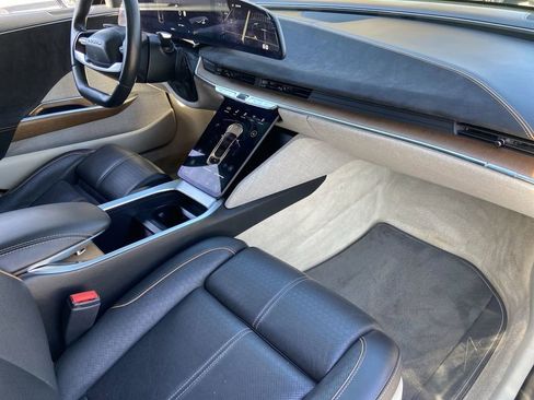 Used 2022 Lucid Air Grand Touring AWD/4WD image 25