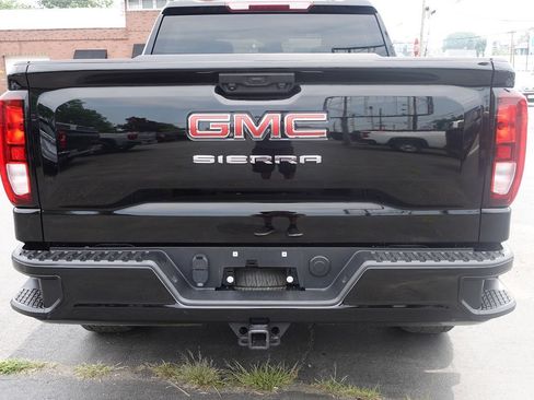 Used 2024 GMC Sierra 1500 Pro w/ Graphite Edition AWD/4WD image 12
