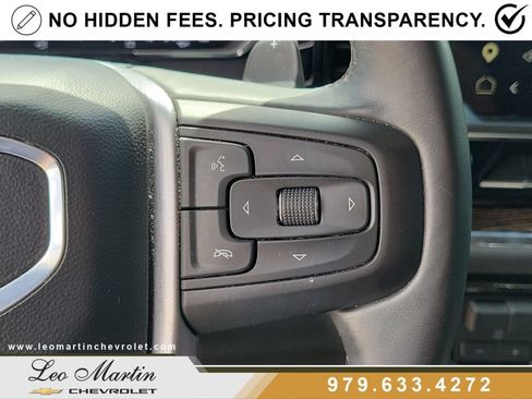 Used 2024 GMC Sierra 1500 Elevation w/ LPO, Elevation Black Package AWD/4WD image 25